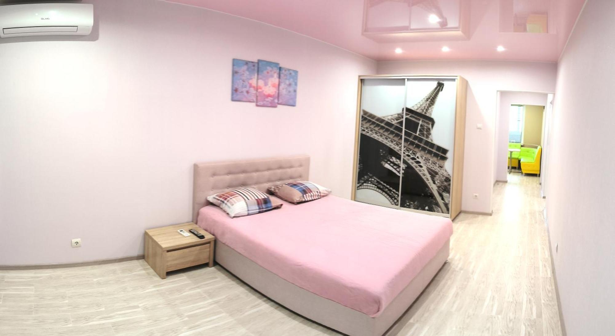 Apartment Near Metro Pozniaky 基輔 外观 照片